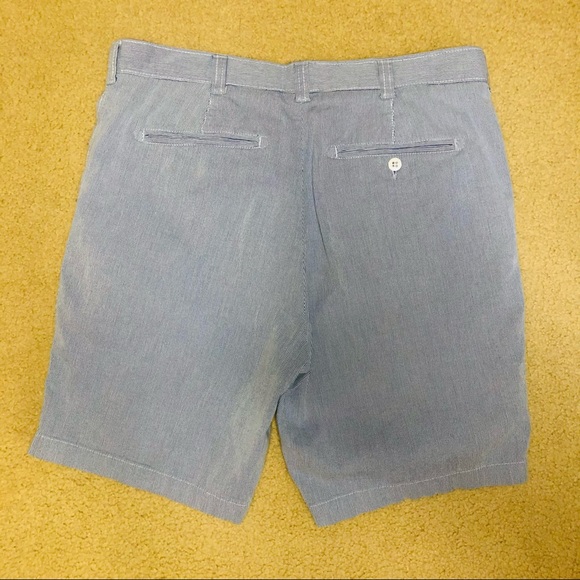 Cremieux Flat Front Shorts. EUC - Picture 2 of 5